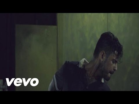 Entics - Non vogliono che canti (Videoclip)