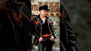LOBO DOMESTICADO VALENTÍN ELIZALDE #musicachingona musicachvip #valentínelizalde