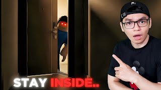 Download lagu A BIT DIFFERENT!! Apartment Survival & There's a Disturbing Anomaly at Night 😭🥶😭 | Stay Inside Ro... mp3