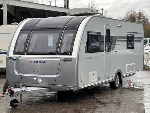 Touring caravan for sale - Image 2