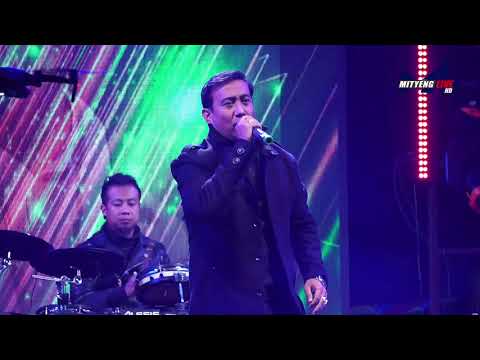 KOINA PAIBI CHEKLANI |  SADANANDA WITH BLUE BAND