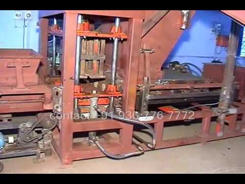 Solid Fully Automatic Concrete Block Brick Machine, Capacity: 20000