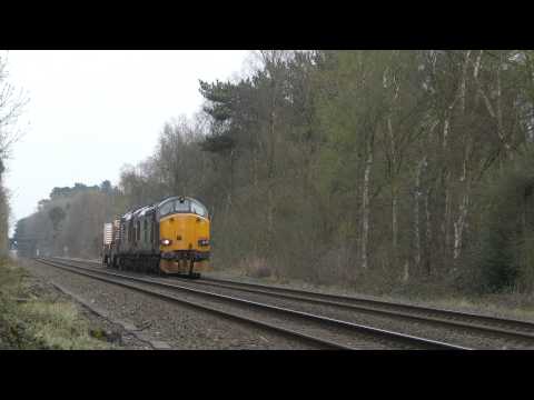 Class 37s on Nuclear Flasks & Class 68 68013 16 April 2015