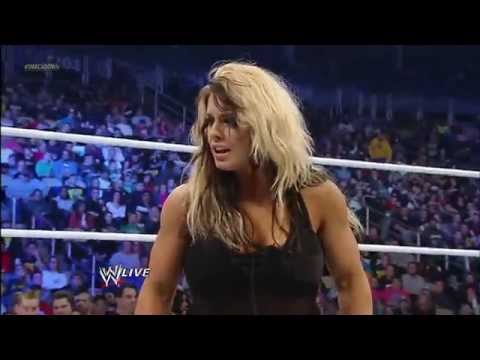 Kaitlyn vs. Eve: Divas Championship Match - SuperSmackDown, Dec. 18, 2012