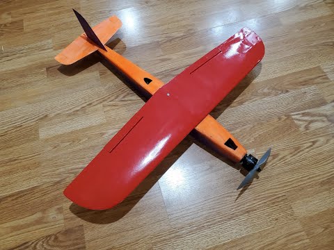 Extreme speed from a wooden plane: the Skeletor!