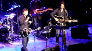 Bobby Bandiera - Crying in the Rain - Count Basie Theatre - Band of Brothers - 2-28-09