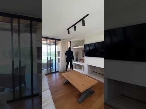 Video de YouTube - VENTA Casa Huerta de los Horneros, 4 Dormitorios, 3 baños + Piscina