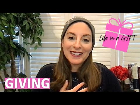 GIVING IS LIVING | TORAH IN 10 | Trumah
