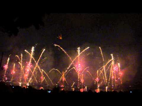Fetes de Genève 2014, Grand feu pyromélodique 1/3