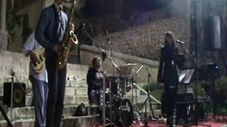 Gruppo Base - Devil may care