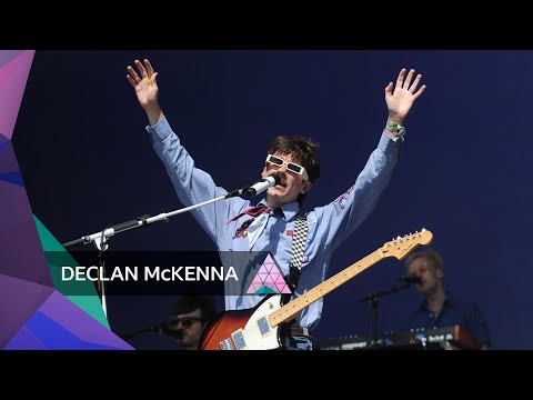 Declan McKenna - The Key To Life on Earth (Glastonbury 2022)