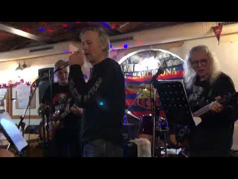 Walker´s - Černá vdova Hey T