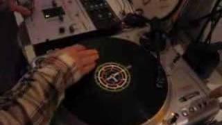 Kypski scratching Eclipso by Lee Morgan