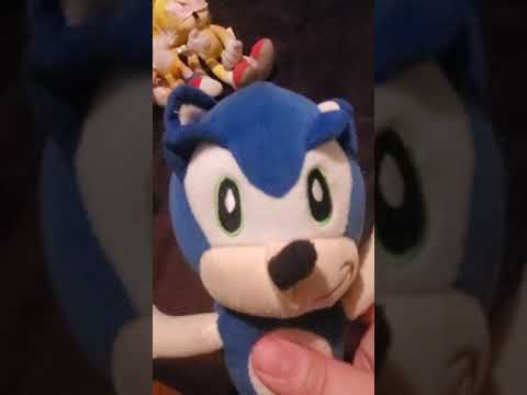 Sonic plush series S1 ep.10 : a little cup friend😁