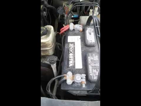 The one thing everyone gets wrong with starter solenoids #mechanic #mistake #diy