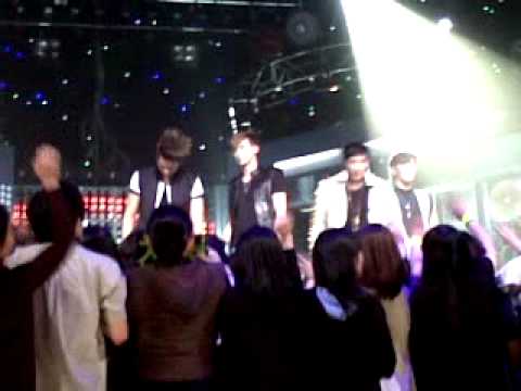 [Fancam] 2PM @ inkigayo come back stage