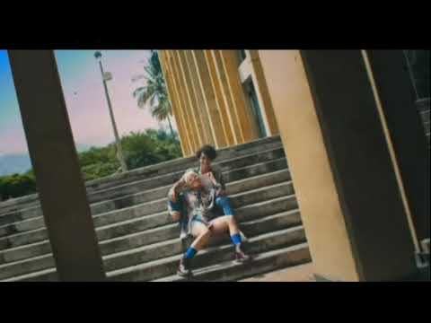 Greeicy, Juanes - Minifalda