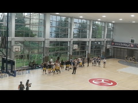 Dzień 1: Young Angels Kosice – MKS Basket Chrobry Głogów