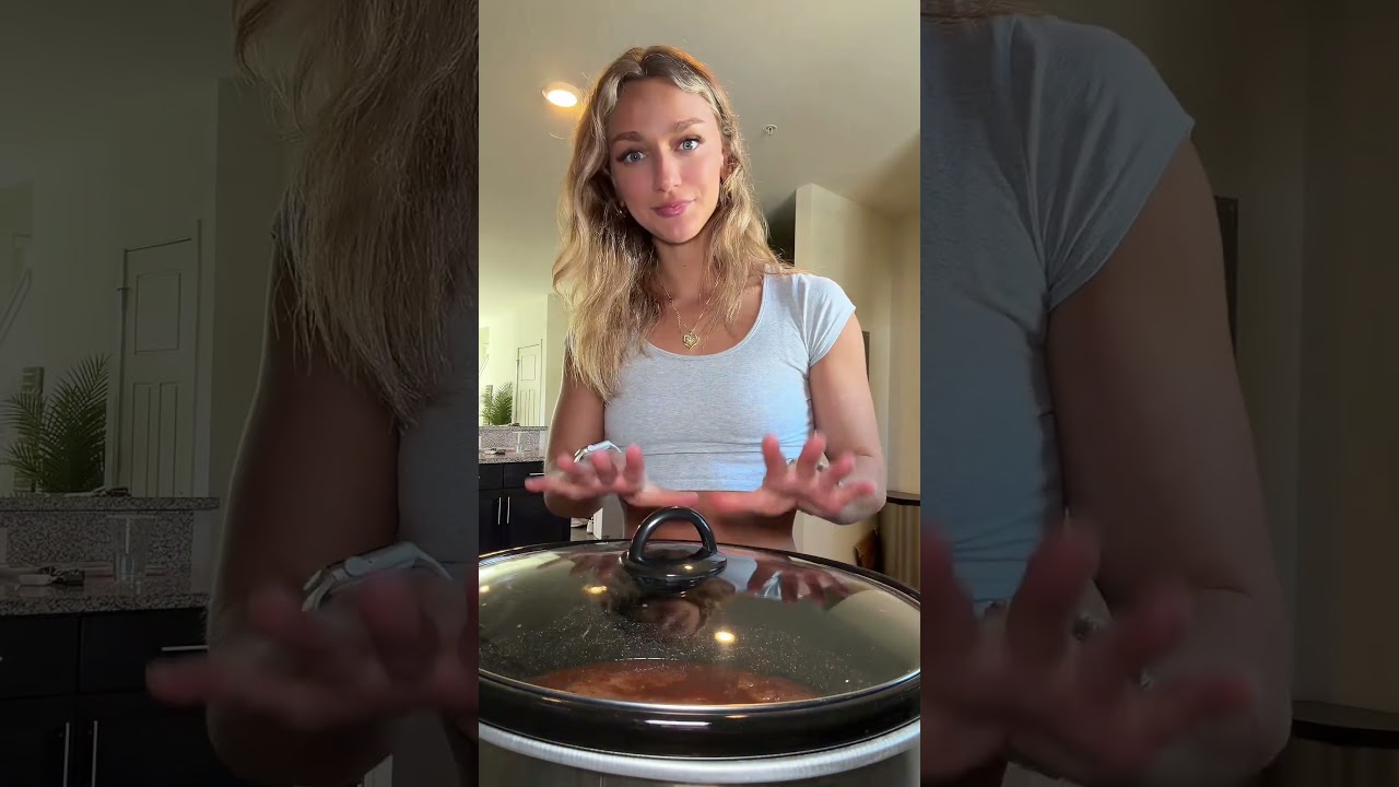 Full recipe is on my tiktok & Instagram.  🔗link =my Linktree #chickenrecipe #bodybuilding #mealprep