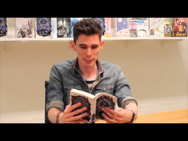 Vídeo relacionado con Tall Tales From Pitch End (English Edition)
