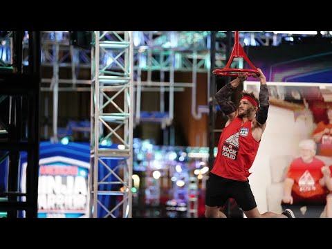 Adam Rayl at the Vegas Finals: Stage 1 - American Ninja Warrior 2021