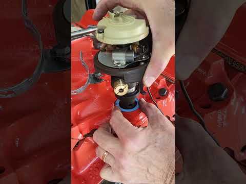 How NOT To Install a Distributor on 1972 Small Block Chevy. See description. #sbc #corvette #diy