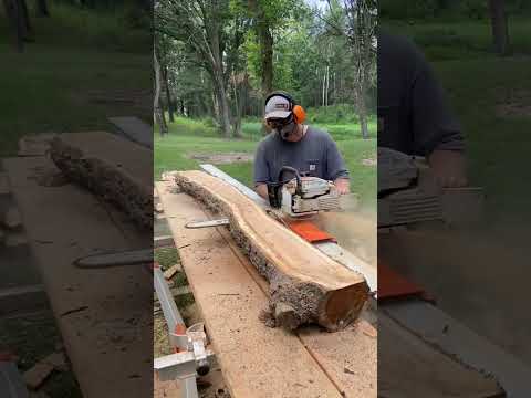 Wild Grains in this Cherry Log! #wild #woodgrain #cherry #chainsawmill #woodworking