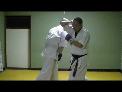実戦空手道　禅心会館　上段単突きの受け～崩し～捌き～投げ.AVI