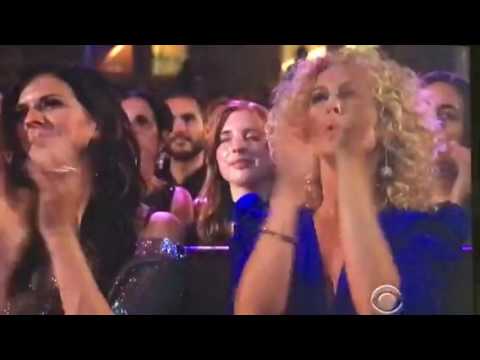 Acm honors tribute to Glen Campbell