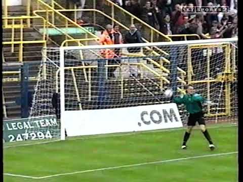 Oxford United 0 Brentford 1 26th August 2000 Football League Division Two