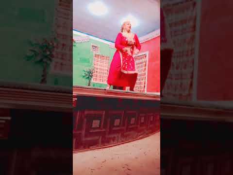 Pyar Wali khich hot mujra