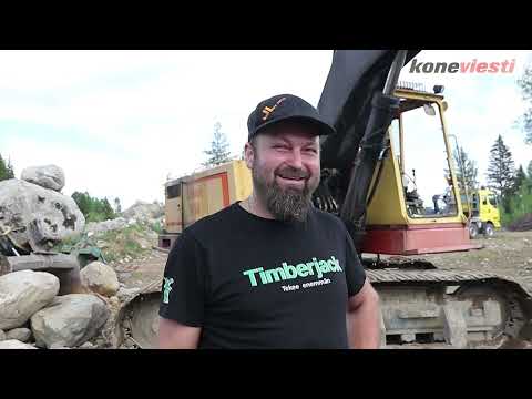 Juhana Korhonen kertoo Koneviestille 40-vuotta vanhasta  Åkerman H14 -kaivinkoneestaan