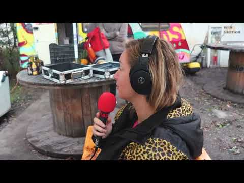 Ez egy függőség, más néven Tilos Rádió