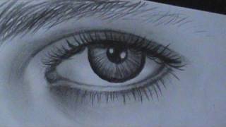 Desenho de um olho com detalhes