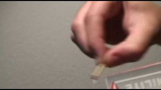 I han es Zündhölzli anzündet und das het ä Flamme gä....