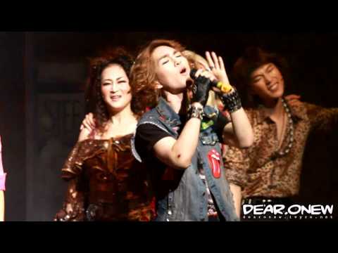 [Fancam] 101014 SHINee Onew - I Wanna Rock