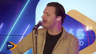 ΒΑΣΙΛΗΣ ΟΙΚΟΝΟΜΟΥ – Παραμιλάω | My Radio 104,6