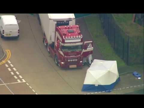 Nachrichten * 39 Tote in LKW Container gefunden