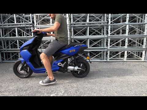 Nova Motors eGT5 - Haupt- und Seitenständer