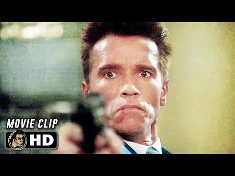 Ivan And Ridzik Chase An Assassin Scene | RED HEAT (1988) Arnold Schwarzenegger, Movie CLIP HD