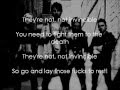 Bullet For My Valentine - Not Invincible (lyric video)