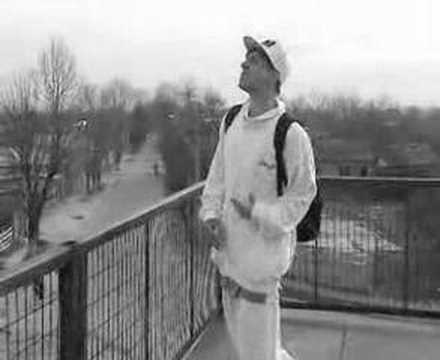 Grinder feat Mari-La noi acasa (Videoclip 2008)