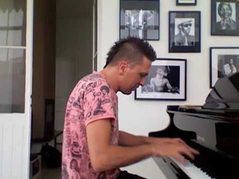 Someday my prince will come, Babl on piano.