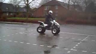 preview picture of video 'Quad fahren bei regen macht doppelt spaß'