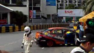 preview picture of video 'BANGSAEN STREET RACE 2008 (1)'