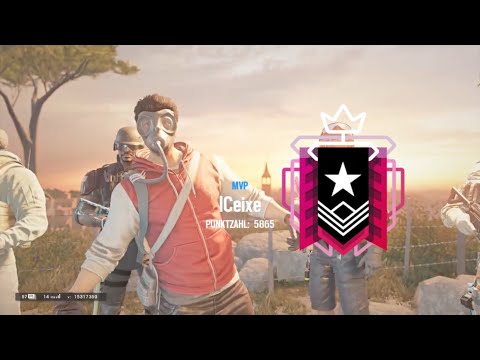 What the *BEST* PS4/PS5 Controller Champion Player Looks like Crimson Heist Rainbow six siege