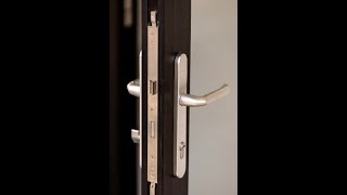 TEZA DOORS | TEZA 75 SERIES BIFOLD DOOR LOCK SYSTEM