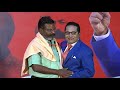 அம்பேத்கர் மாதிரி மேக்கப் சூப்பரா இர