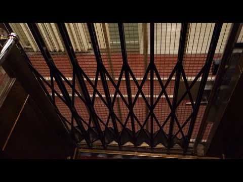 1923 KONE (mod. by: Schindler) BD-Traction Elevator @ Kalevankatu 13, Helsinki, Finland