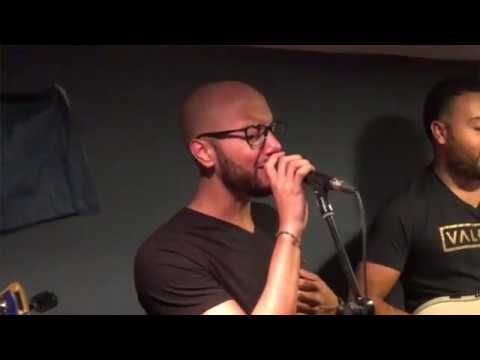 Valerio Homenaje a Zacarias Ferreira